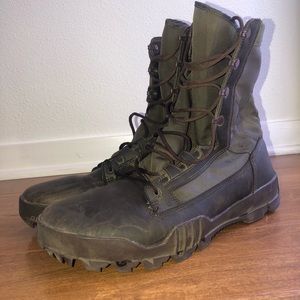 Men’s Nike Jungle Boot